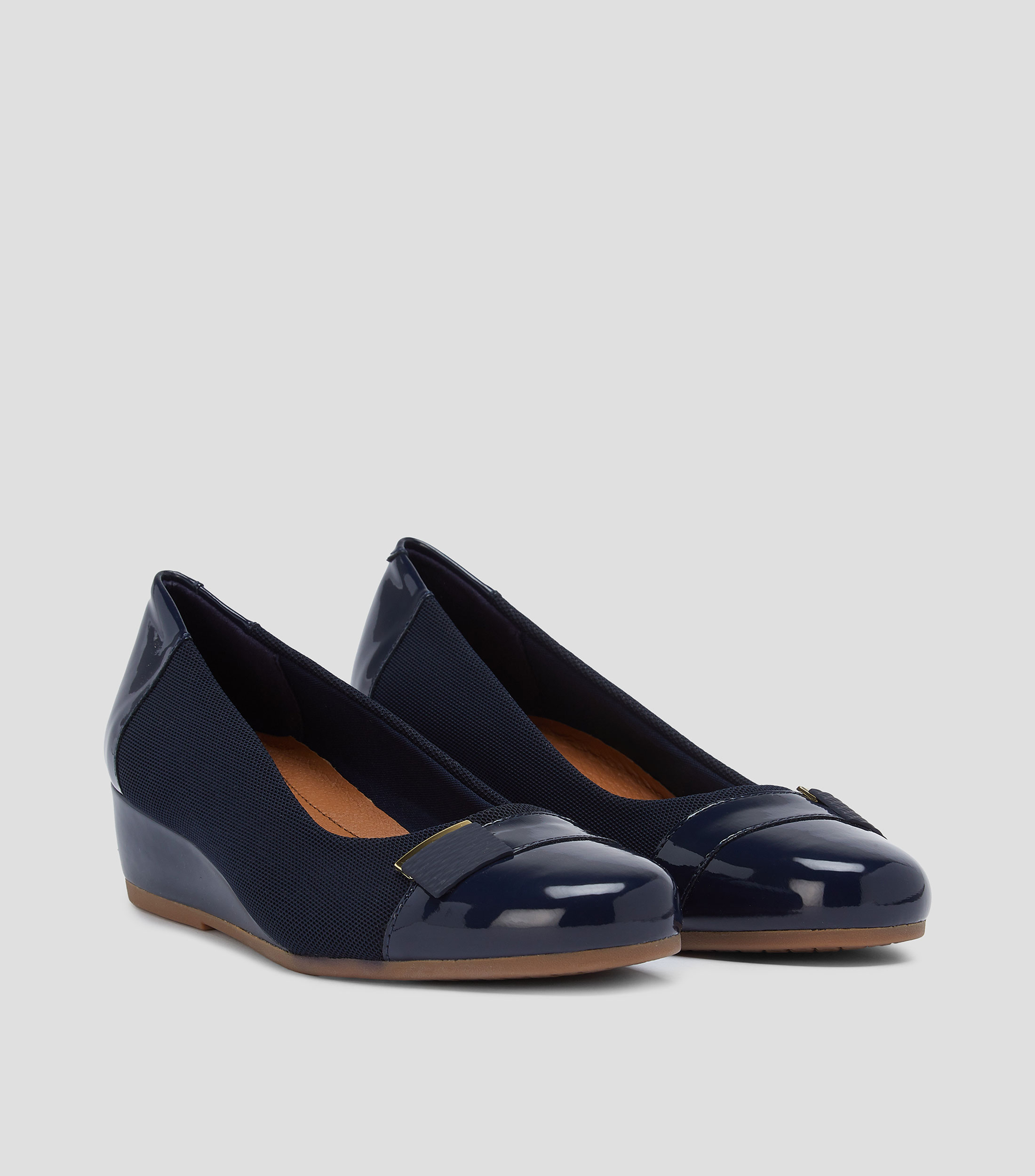 Zapatos Slip On Stephie con tacon bajo de cuna azul marino Mujer